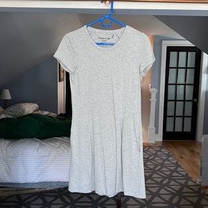 Toad & Co T Shirt Dress Gray Strips